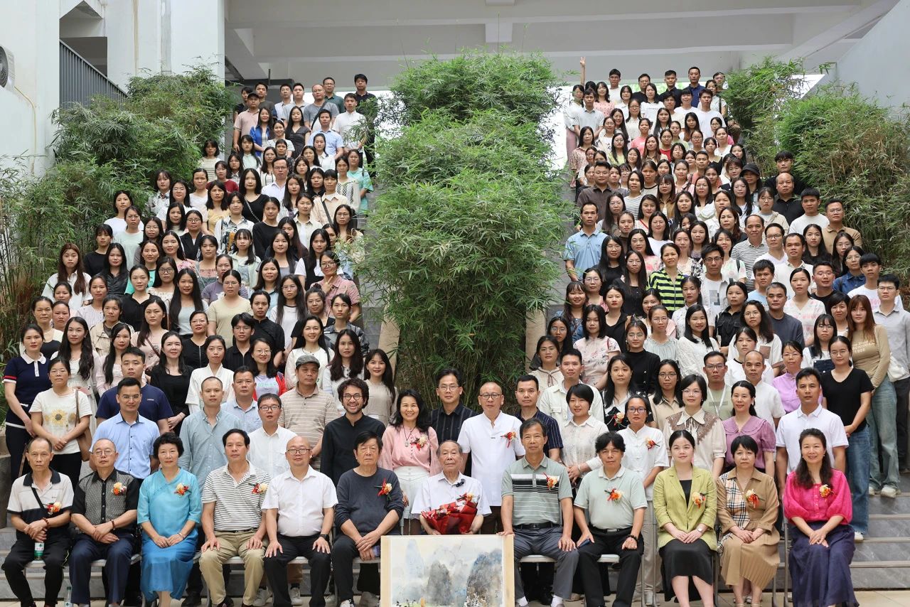 桂平市中小学美术教师水彩画专题培训活动暨大藤峡水彩画社成立仪式在我校顺利举行 丨 YABO.COM亚搏